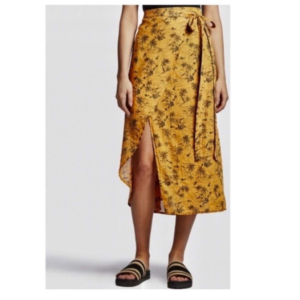 James Perse Mustard Blk Print Wrap Skirt.